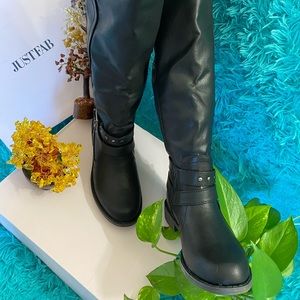 JustFab Ladies Boots Brand New, No sign of wear
